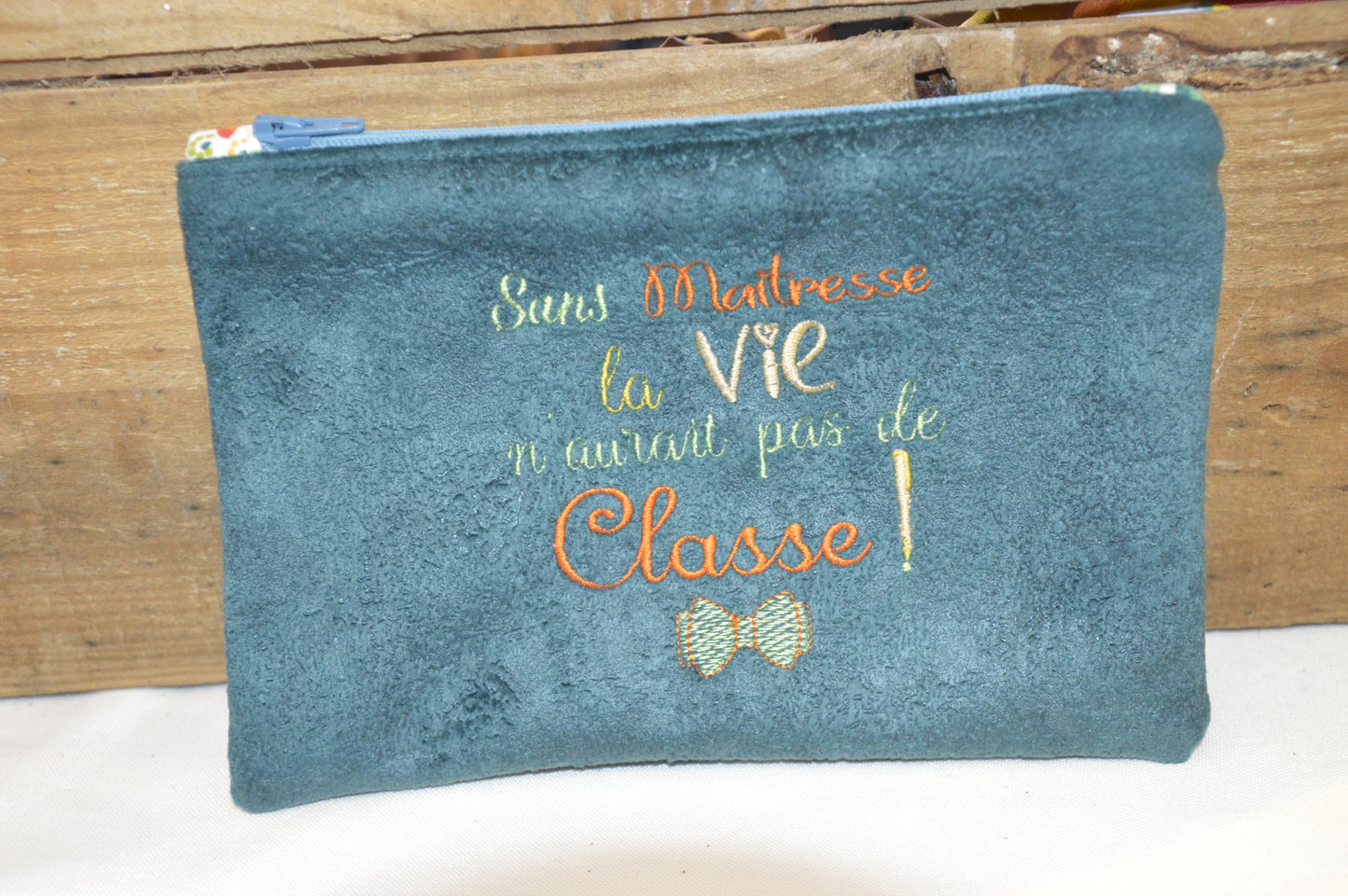 Trousse à fermeture éclair