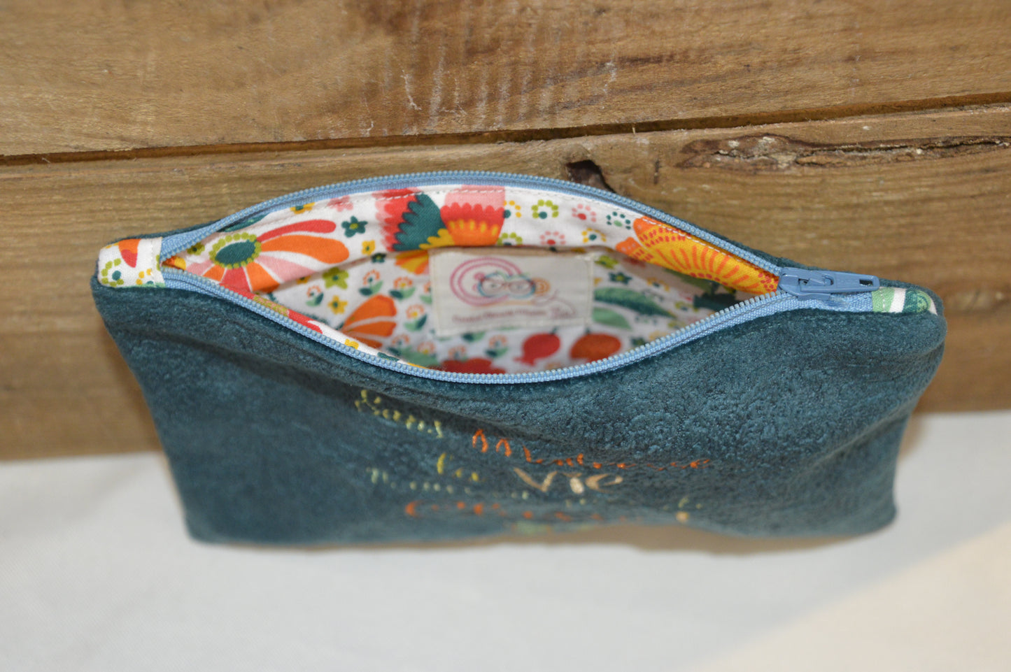 Trousse à fermeture éclair